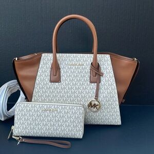 New MICHAEL KORS Bag and Wallet